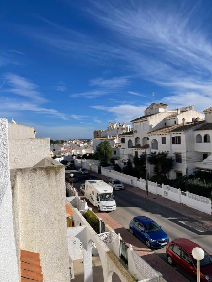 Casa Benita Apartment Torrevieja Exterior photo