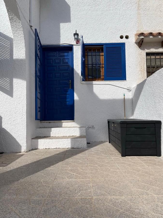 Casa Benita Apartment Torrevieja Exterior photo